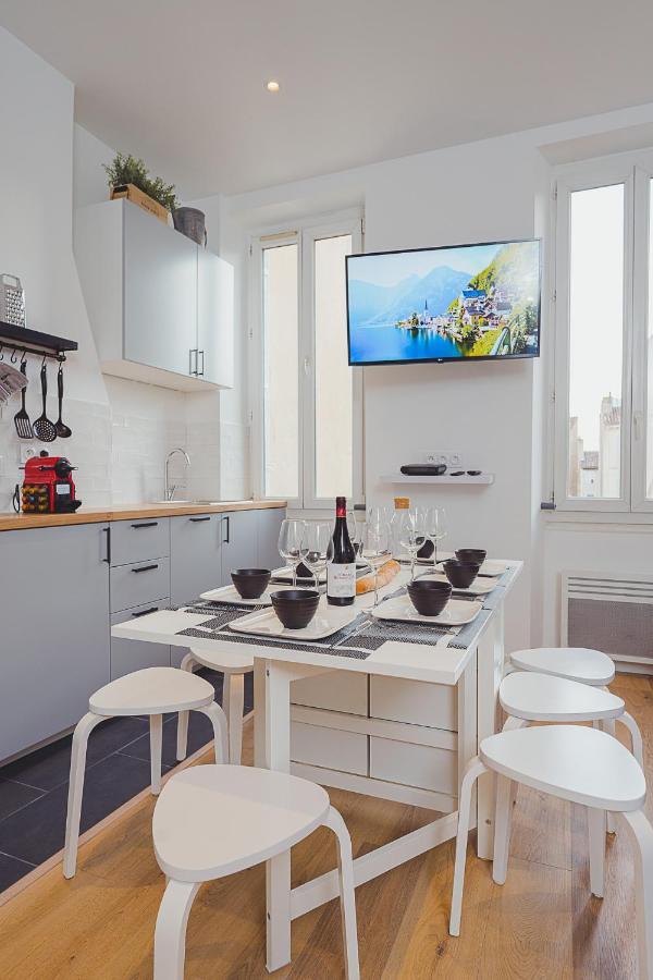 Magnifique T5 - Gare St Charles - 4 A 10 Personnes Apartment Marseille Exterior photo