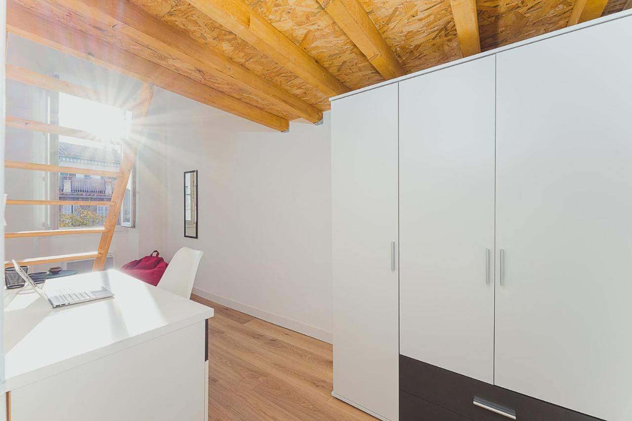 Magnifique T5 - Gare St Charles - 4 A 10 Personnes Apartment Marseille Exterior photo